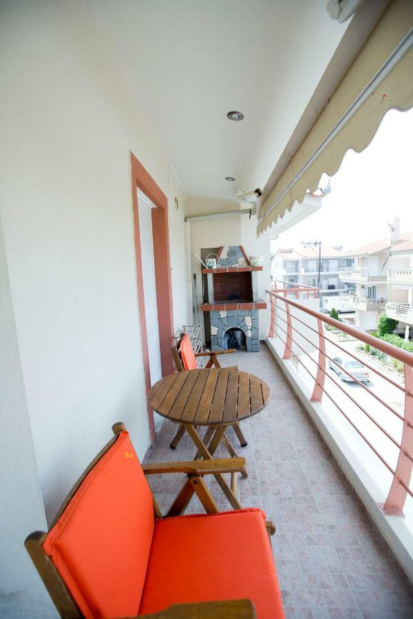 Elena Luxury Apartment Keramoti  Exterior photo